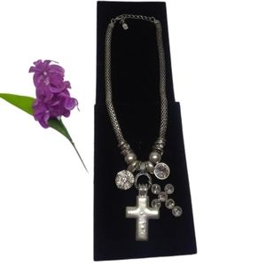 Necklace Stunning Bold Retro 80s Religious Statement Cross Piece